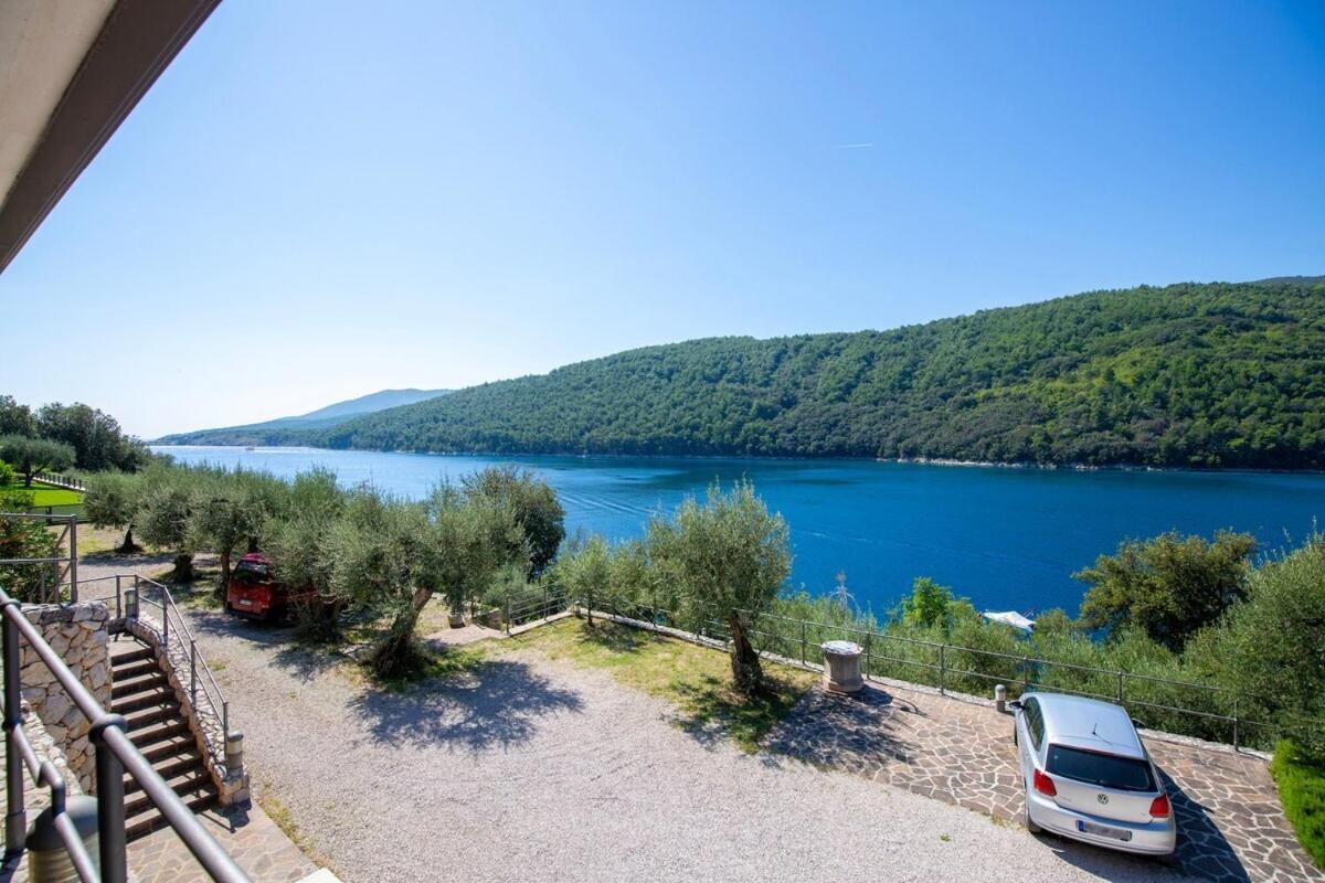 Istria Sea Side Apartment 210 & 209 Labin  Rum bild
